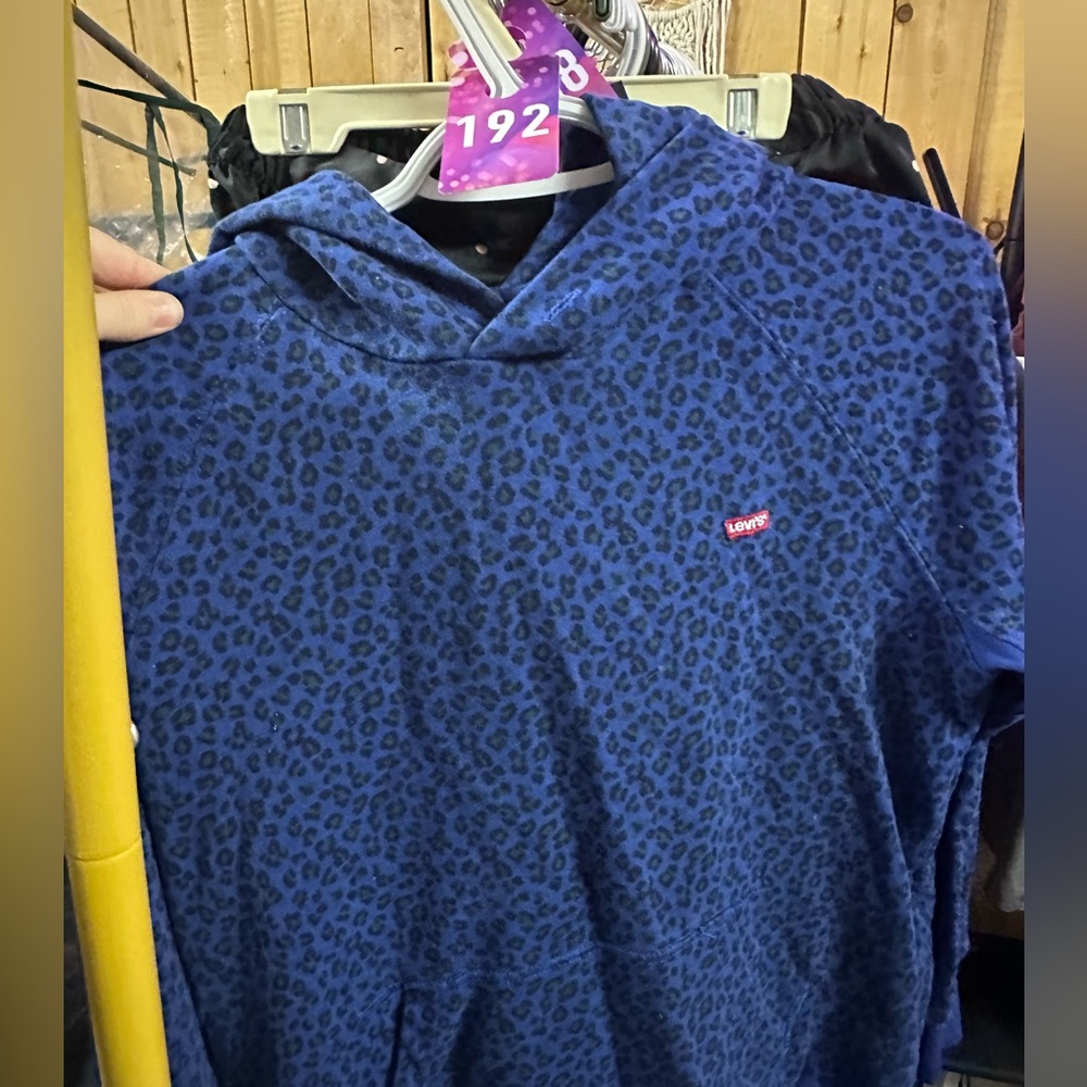 192. Levi’s Blue Leopard Hoodie Sz S